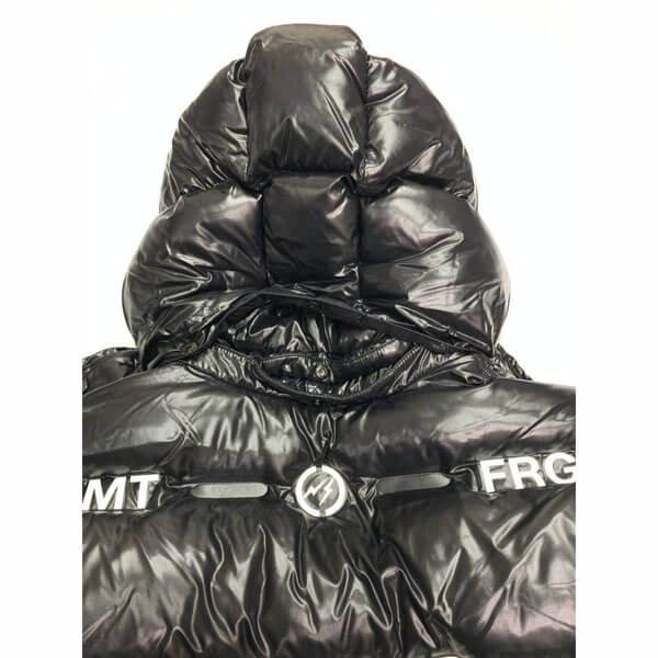 限定モデル MONCLER スーパーコピーFRAGMENT MAYCONNE モノグラム ダウンジャケット 09U1A5064068950999